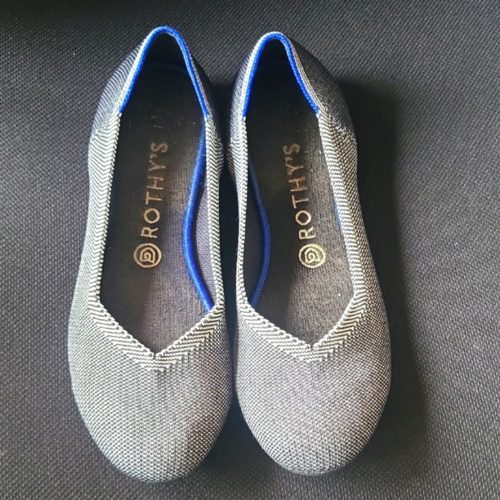 Rothy's Women's Black And White Round Toe Flats